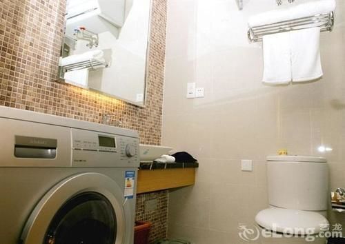 Наньтун: Rosedale Hotel & Suites Nantong