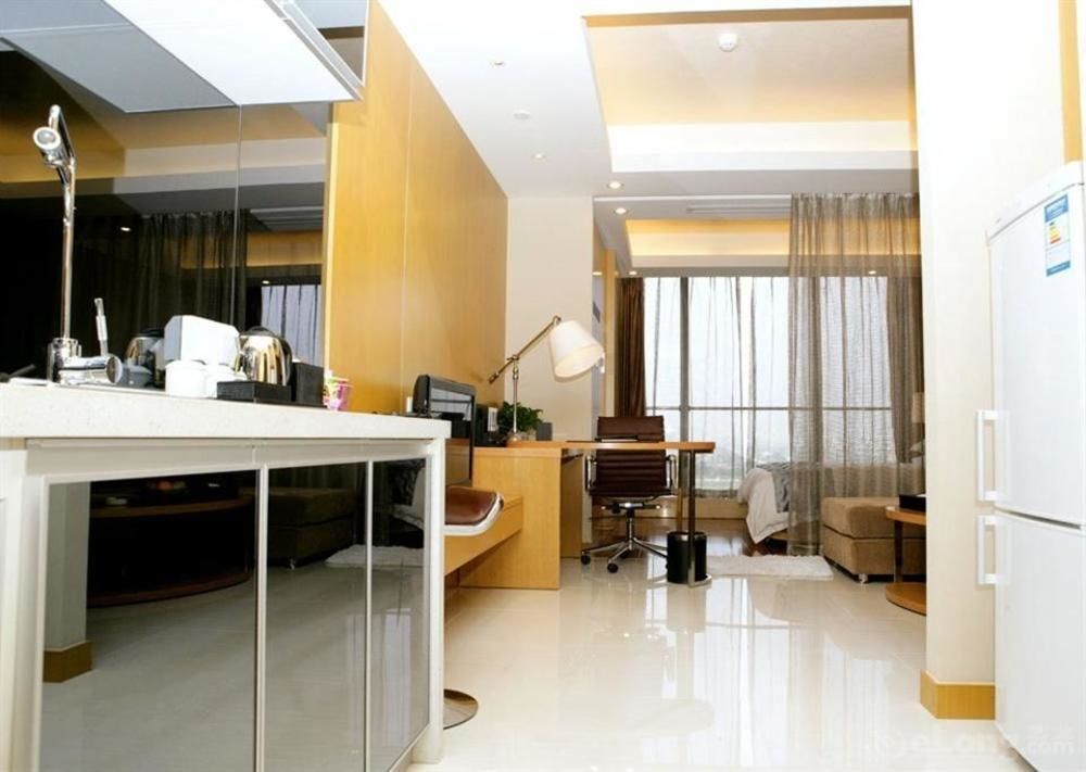 Наньтун: Rosedale Hotel & Suites Nantong