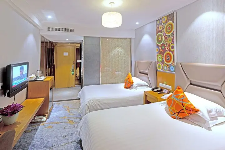 Иу: Ejon Fashion Hotel
