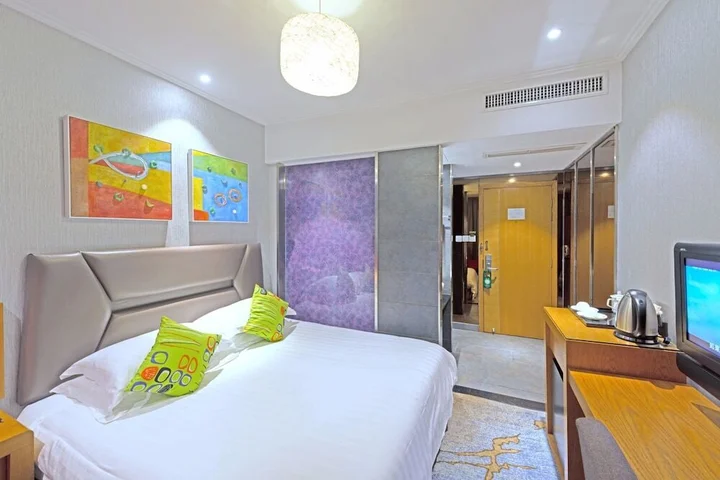 Иу: Ejon Fashion Hotel