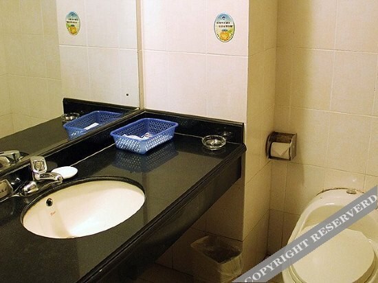 Гуйлинь: Guilin Sports Hotel