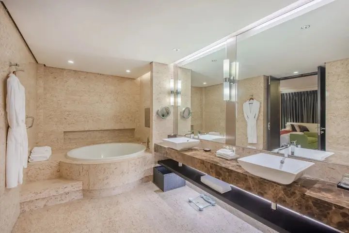 Наньтун: Holiday Inn Nantong Oasis Centre by IHG