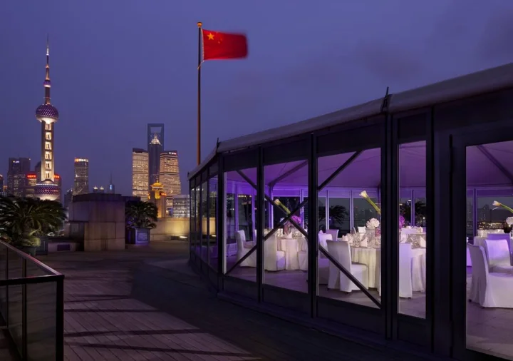 Шанхай: The Peninsula Shanghai