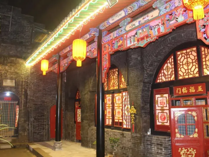 Цзиньчжун: Pingyao Guang Xian Yuan Hotel