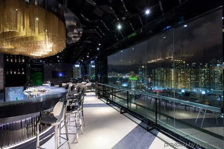 Гонконг: Rosedale Hotel Kowloon