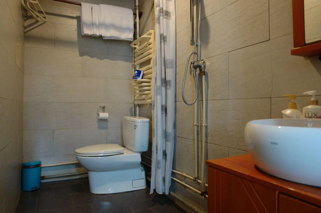 Цзиньчжун: Yide Hotel