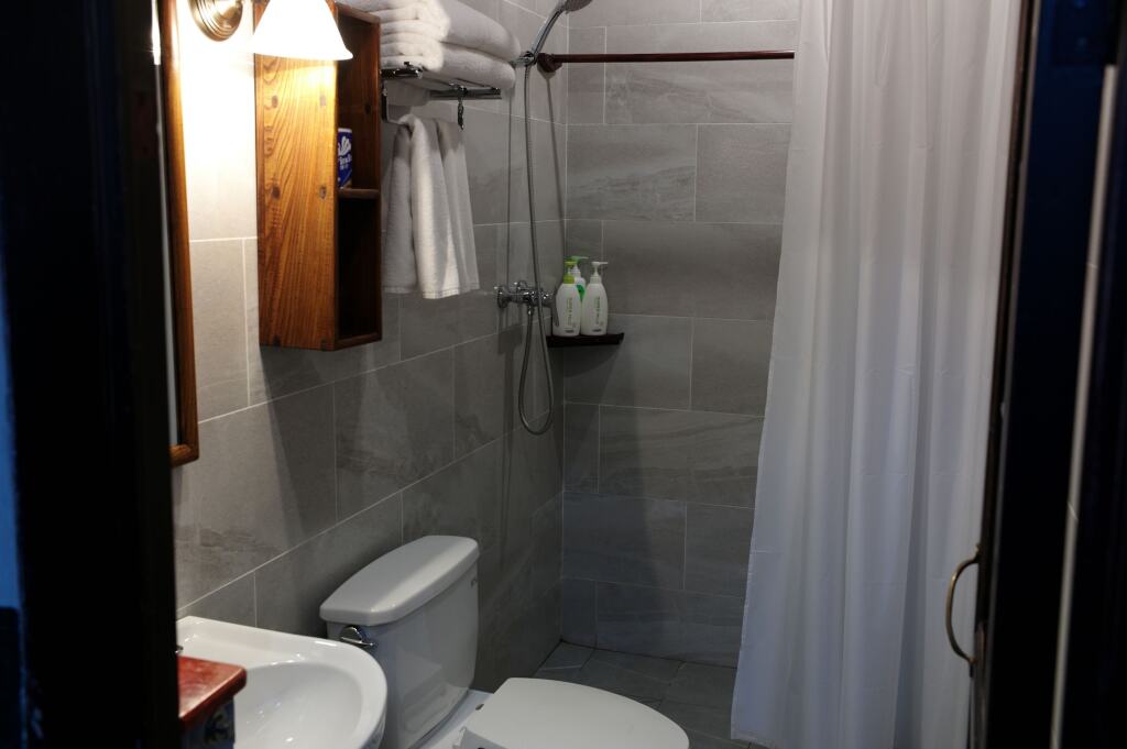 Цзиньчжун: Yide Hotel
