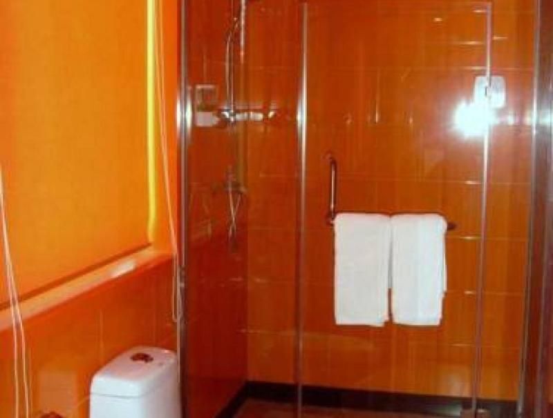 Цзинань: Ling Garden Inn Jinan Hongjialou