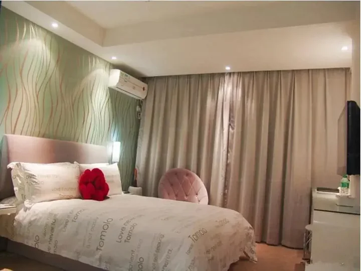 Ухань: Yangtze River TOMOLO Hotel (Wuzhan Branch)