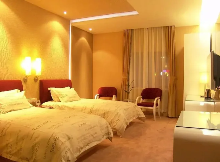 Ухань: Yangtze River TOMOLO Hotel (Wuzhan Branch)