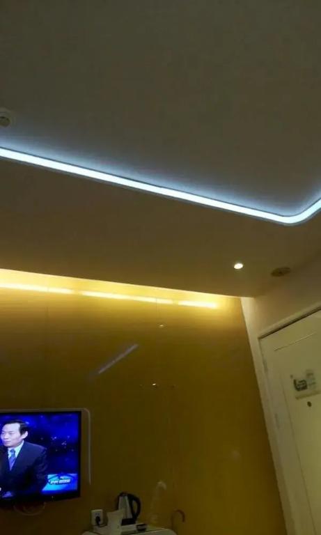 Ухань: Yangtze River TOMOLO Hotel (Wuzhan Branch)