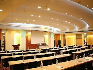 Ухань: Yangtze River TOMOLO Hotel (Wuzhan Branch)