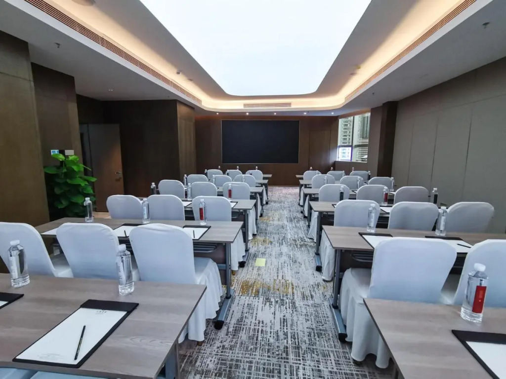 Шэньчжэнь: Shenzhen Shanghai Hotel