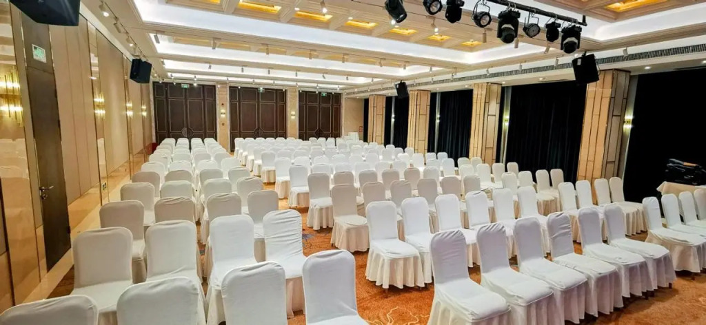 Шэньчжэнь: Shenzhen Shanghai Hotel