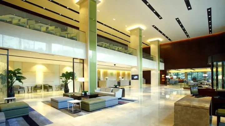 Ухань: Holiday Inn Riverside Wuhan by IHG