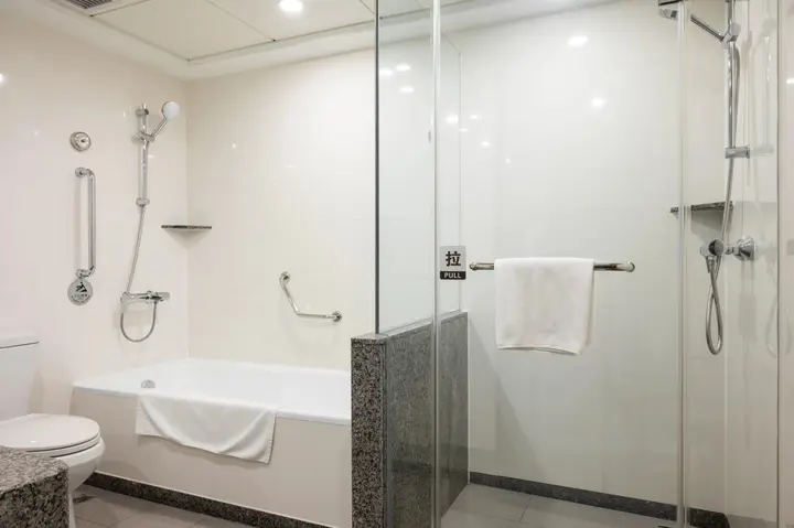 Ухань: Holiday Inn Riverside Wuhan by IHG