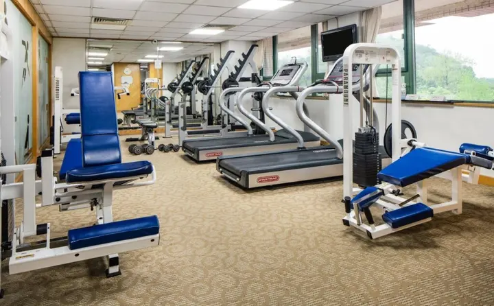 Ухань: Holiday Inn Riverside Wuhan by IHG
