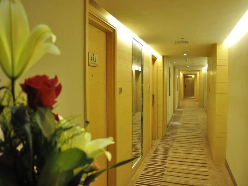 Фучжоу: Days Hotel Hotspring Fuzhou