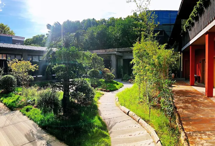 Лоян: Yijia Youth Hostel