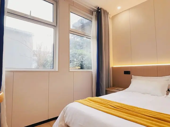 Лоян: Yijia Youth Hostel