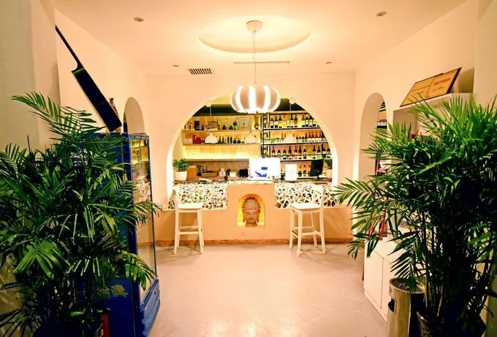 Лоян: Yijia Youth Hostel