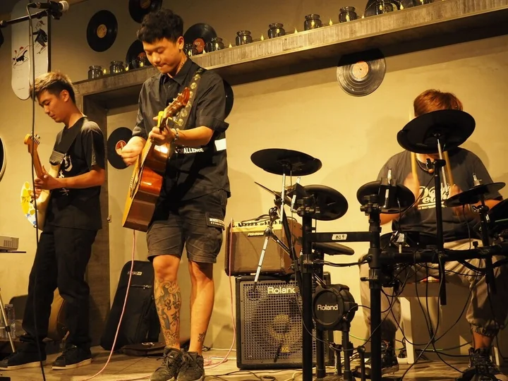 Лоян: Yijia Youth Hostel