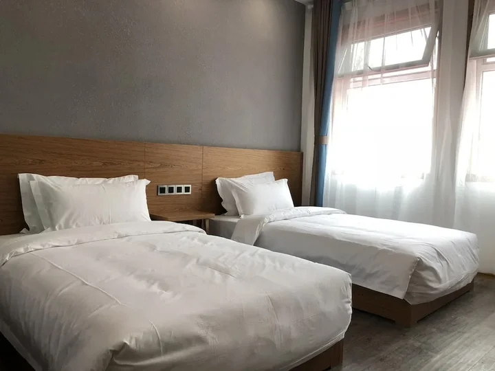 Лоян: Yijia Youth Hostel