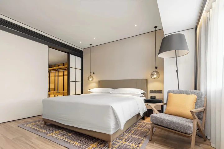 Чэнду: Sheraton Chengdu Lido Hotel