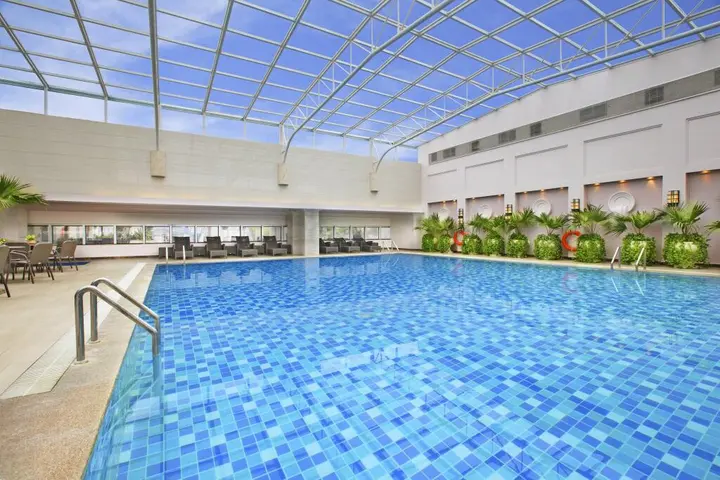 Чэнду: Sheraton Chengdu Lido Hotel