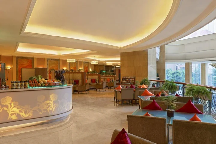 Чэнду: Sheraton Chengdu Lido Hotel