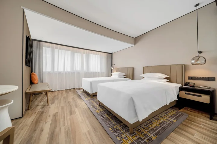 Чэнду: Sheraton Chengdu Lido Hotel