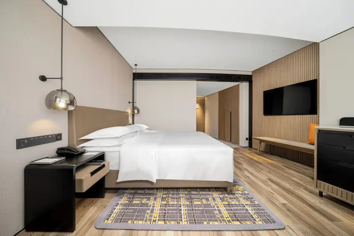 Чэнду: Sheraton Chengdu Lido Hotel