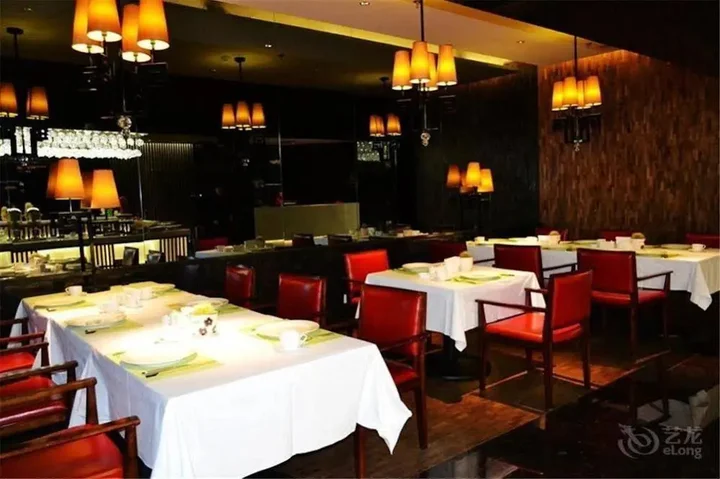 Хух-Хото: Hohhot Yiju Hotel