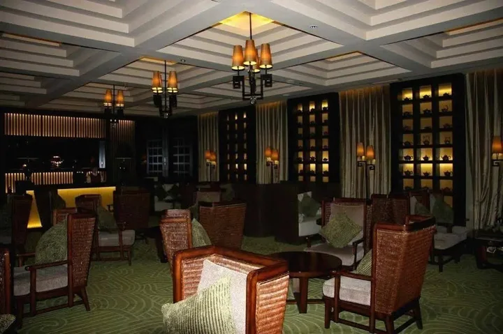 Хух-Хото: Hohhot Yiju Hotel