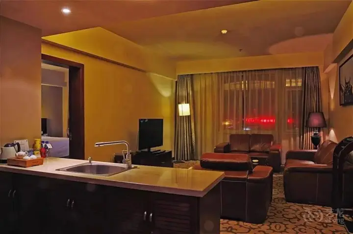 Хух-Хото: Hohhot Yiju Hotel