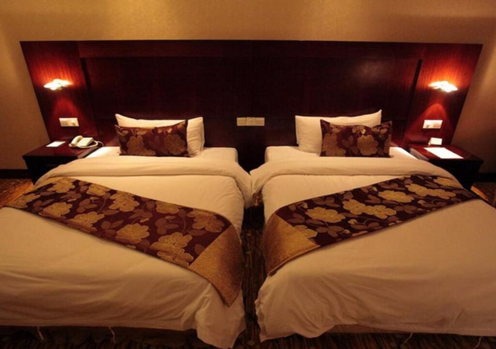 Enjoying International Hotel — фото 2