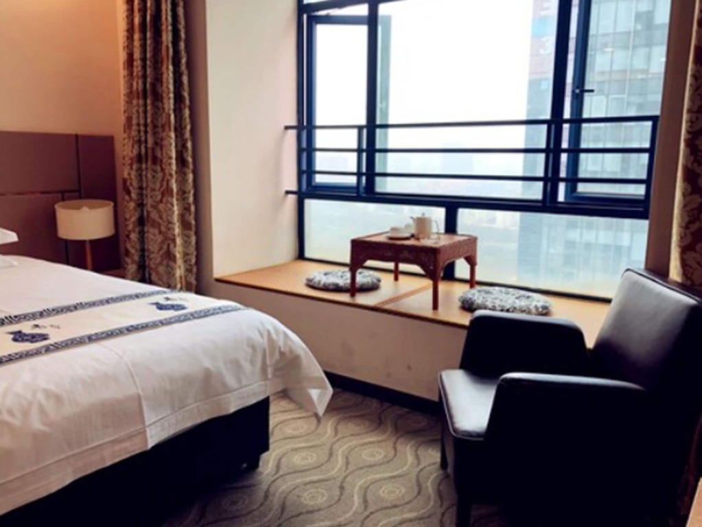 Шанхай: Urban Hotel Shanghai
