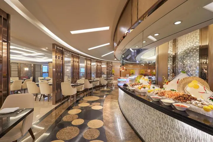 Шэньчжэнь: Four Points by Sheraton Shenzhen