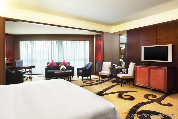 Шэньчжэнь: Sheraton Shenzhen Futian Hotel