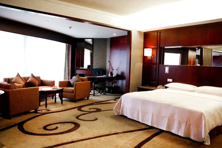 Шэньчжэнь: Sheraton Shenzhen Futian Hotel