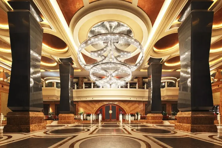 Шэньчжэнь: Sheraton Shenzhen Futian Hotel
