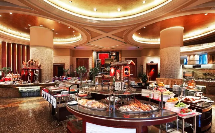 Шэньчжэнь: Sheraton Shenzhen Futian Hotel