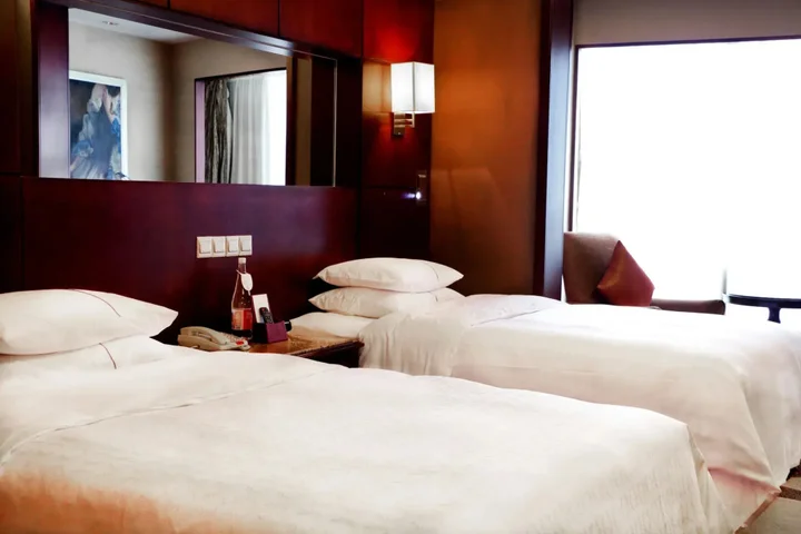 Шэньчжэнь: Sheraton Shenzhen Futian Hotel