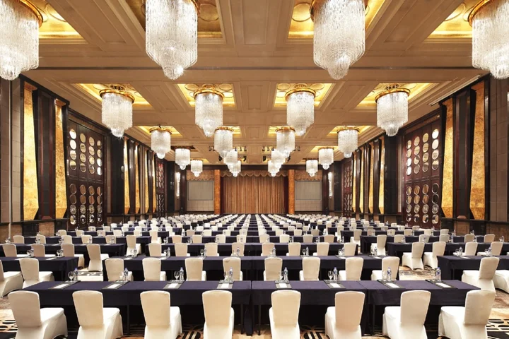 Шэньчжэнь: Sheraton Shenzhen Futian Hotel