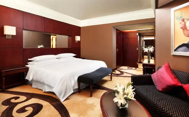 Шэньчжэнь: Sheraton Shenzhen Futian Hotel