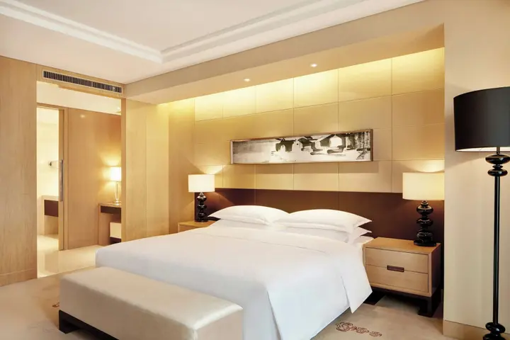 Уси: Sheraton Wuxi Binhu Hotel