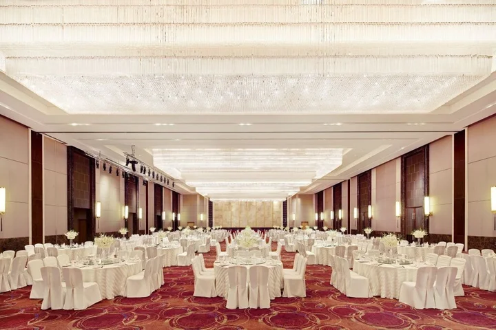 Уси: Sheraton Wuxi Binhu Hotel