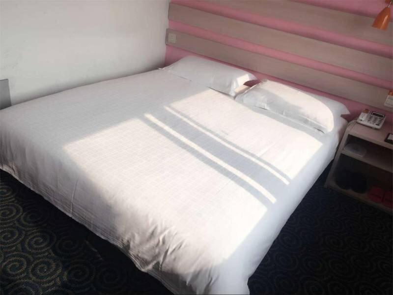 Лоян: Zhongzhou Hotel (Jingu Road)