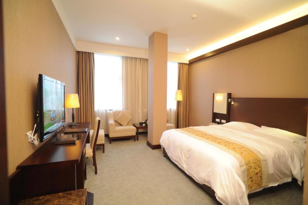 Гуйлинь: Golden Dragonball Hotel