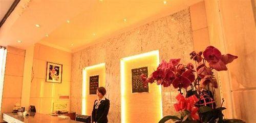 Лоян: Babylon Hotel